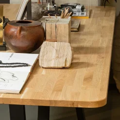 240 cm breiter Esszimmertisch aus Eichenholz - Serinina