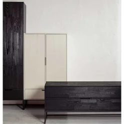 149 cm hoher Schrank in Hellgrau - Lergavano