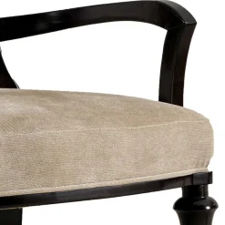 Armlehnenstuhl im Italienischem Wohnstil - Guvena