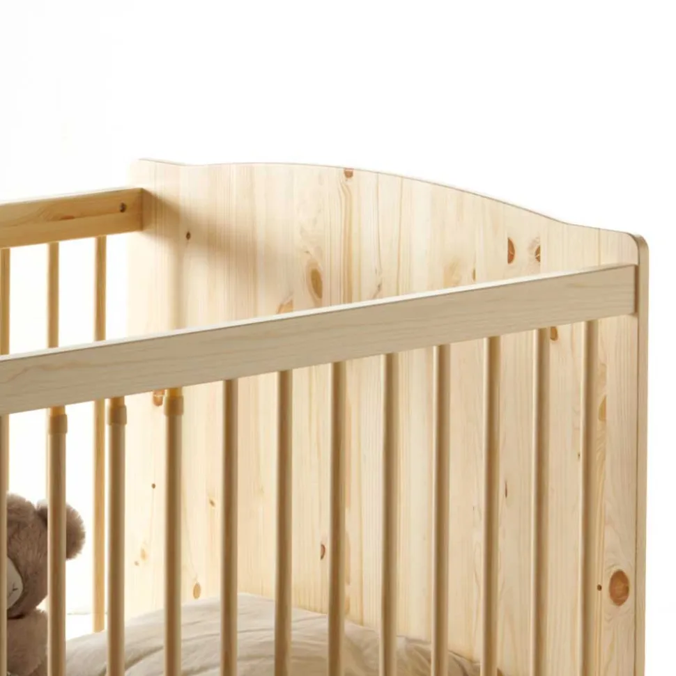 Babybett Cilian aus Kiefer Massivholz