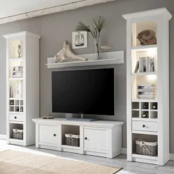 Beleuchtete Wohnwand Chelles im weißem Landhausstil (vierteilig)