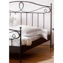 Bett Oscar aus Eisen