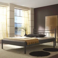 Bett Regina aus Metall