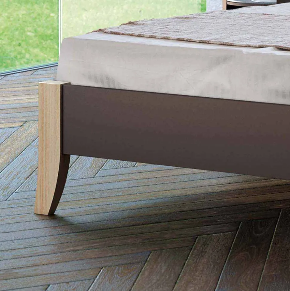 Bett Ternin in Braun Stahl