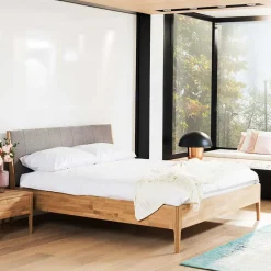 Bettgestell aus Holz Wildeiche Honig - Nicono