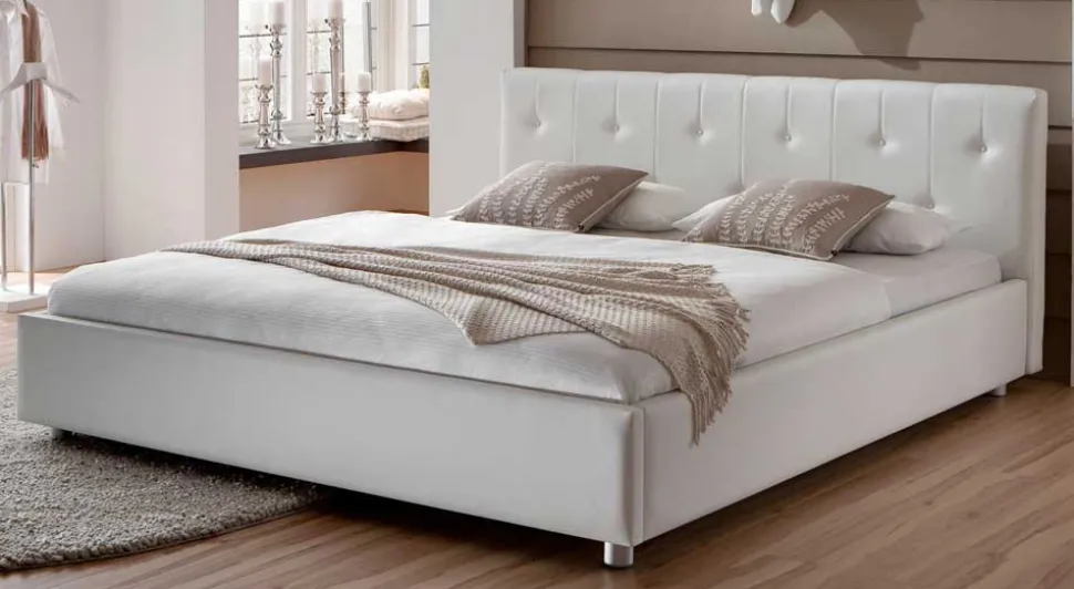 Bettgestell Maika aus Kunstleder