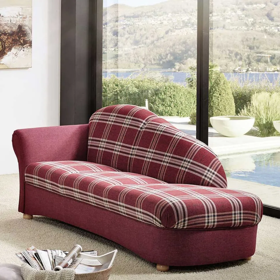 Chaiselongue mit Karostoff in Rot - Lyatea