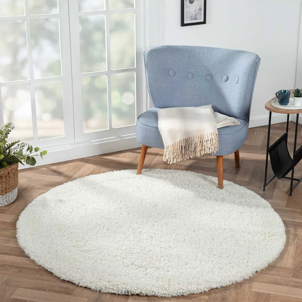 Cremefarbener Teppich mit hohem Flor - Vacance