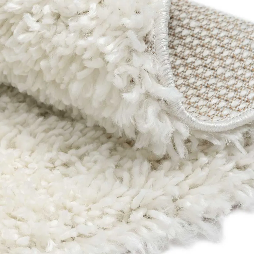 Cremefarbener Teppich mit hohem Flor - Vacance