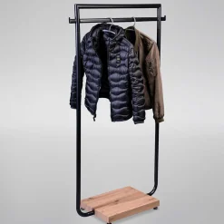 Design Standgarderobe in Schwarz mit Wildeiche - Veneziana