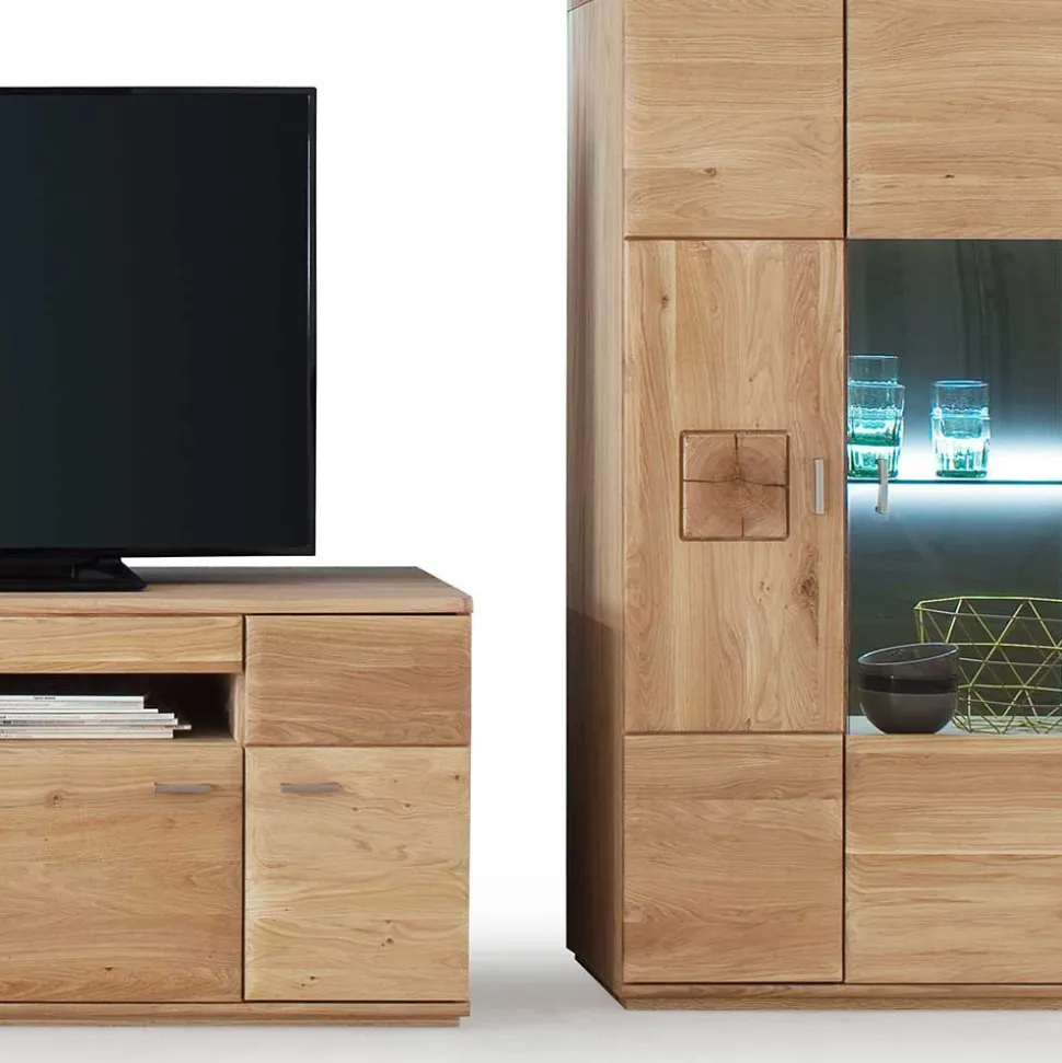 Edle Wohnwand mit 320cm Breite Pontros in Eiche Bianco teilmassiv (vierteilig)