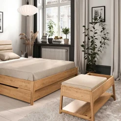 Funktionelle Schlafzimmerbank aus Wildeiche - Laida