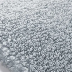 Hellblauer Teppich mit Hochflor - Nadescha