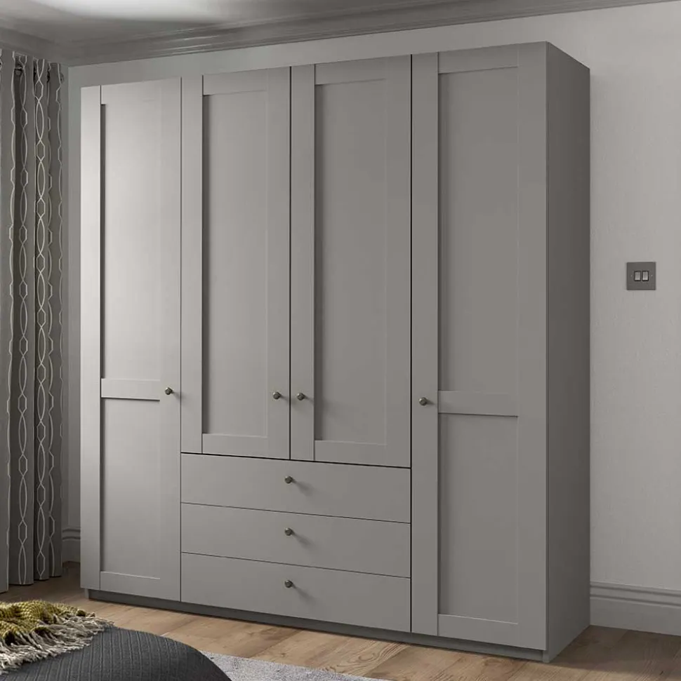 Hellgrauer Kleiderschrank mit Metallgriffen - Ridonna