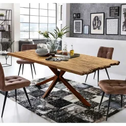 Hingucker Esstisch aus rustikalem Recyclingholz - Nadeles