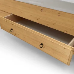 Holzbett Corabia mit Nachtkommoden (dreiteilig)