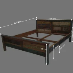 Holzbett Jamaica in Braun Bunt