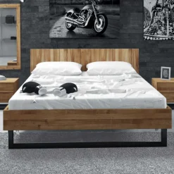 Holzbett Manzey aus Wildeiche Massivholz