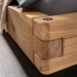 Industrial Balkenbett mit Metallkufen - Magie