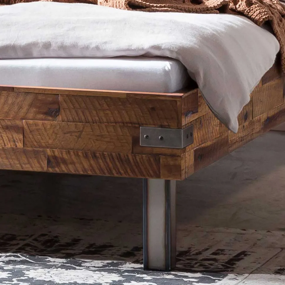 Industrial Einzelbett aus Akazie massiv - Vetonia