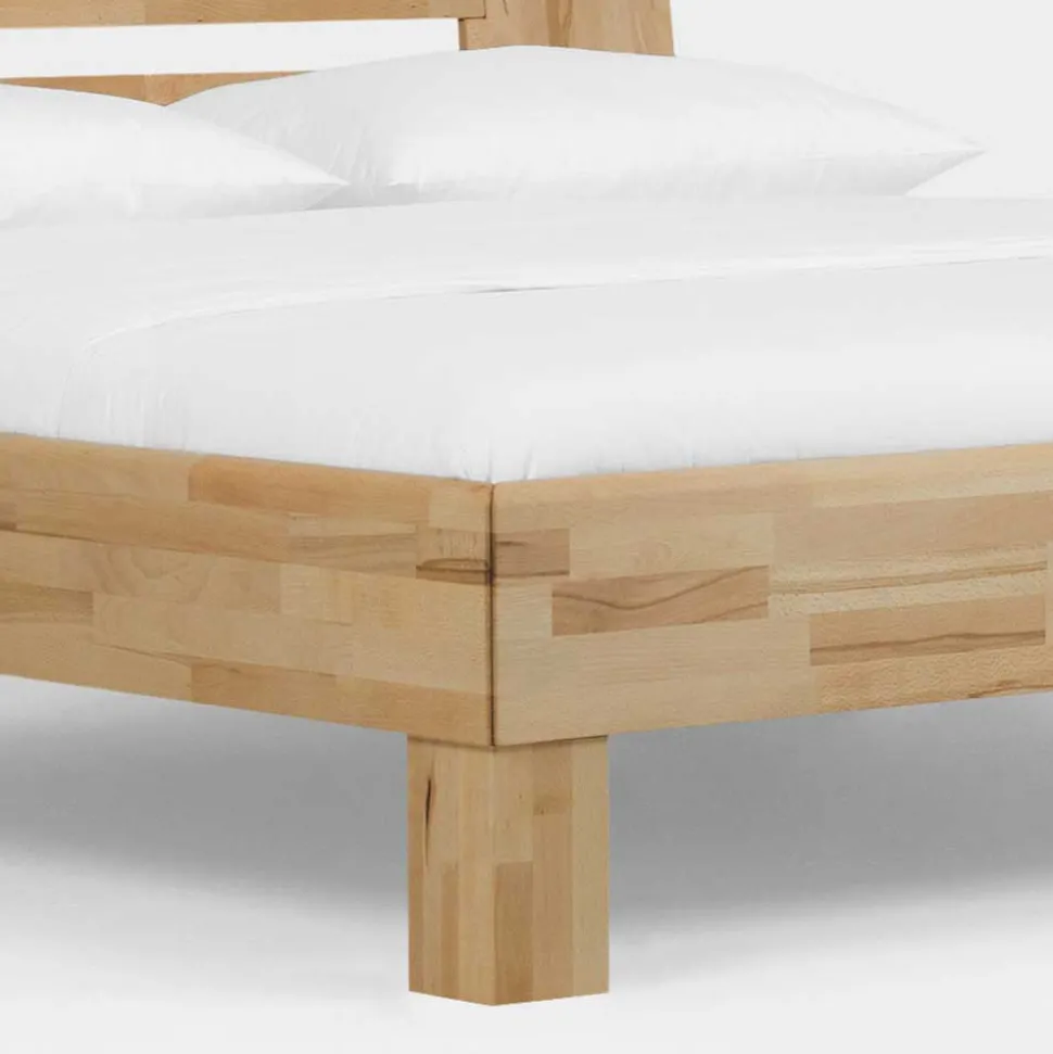 Kernbuche Bett Issiaco und zwei Nachtschränke (dreiteilig)