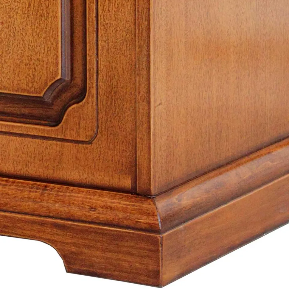 Klassische Holztruhe in Nussbaum - Kimms