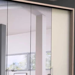 Kleiderschrank mit vier Spiegel Tür-Elementen - Rativian III