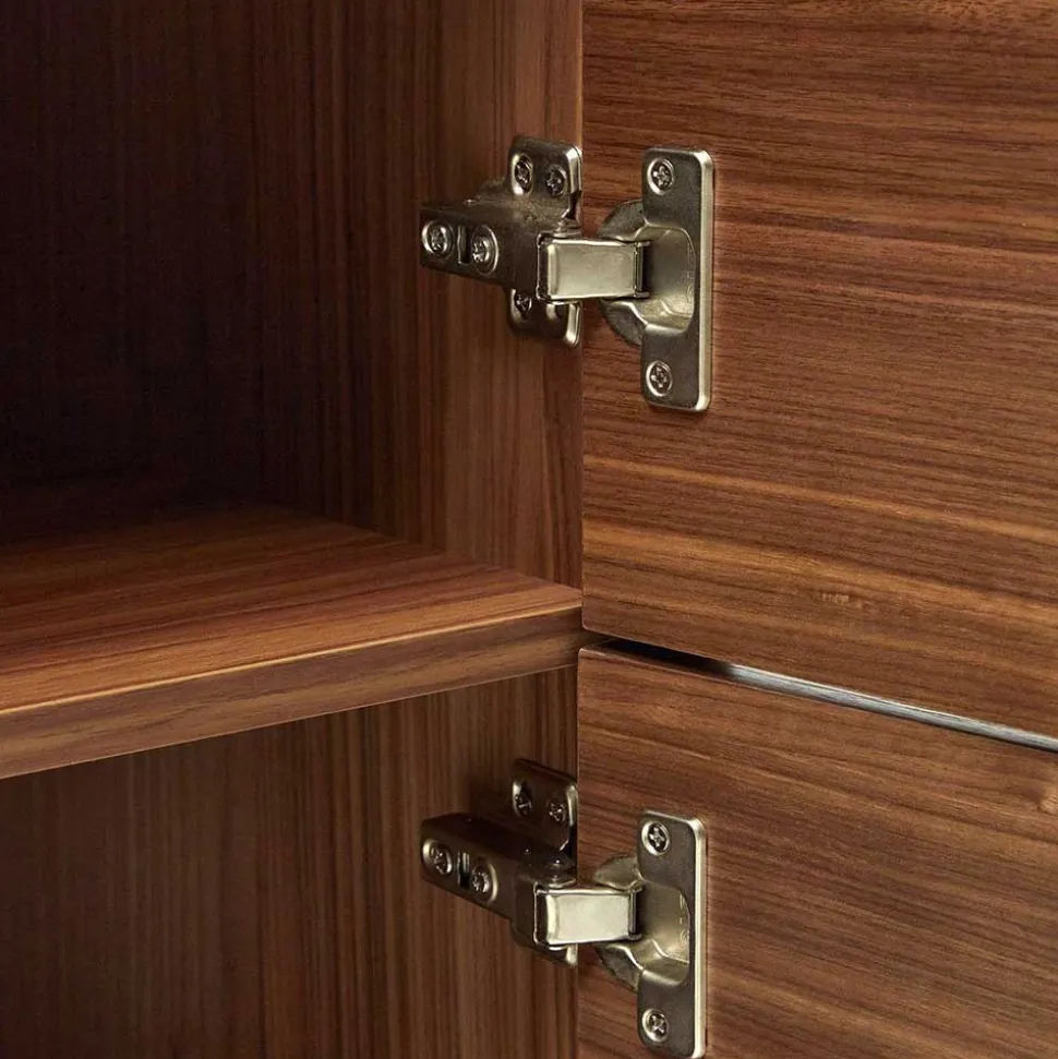 Luftige Türen-Kommode in Nussbaumfarben - Milena