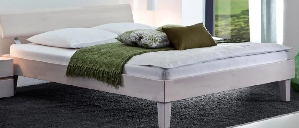 Massivholzbett Edward in Weiß