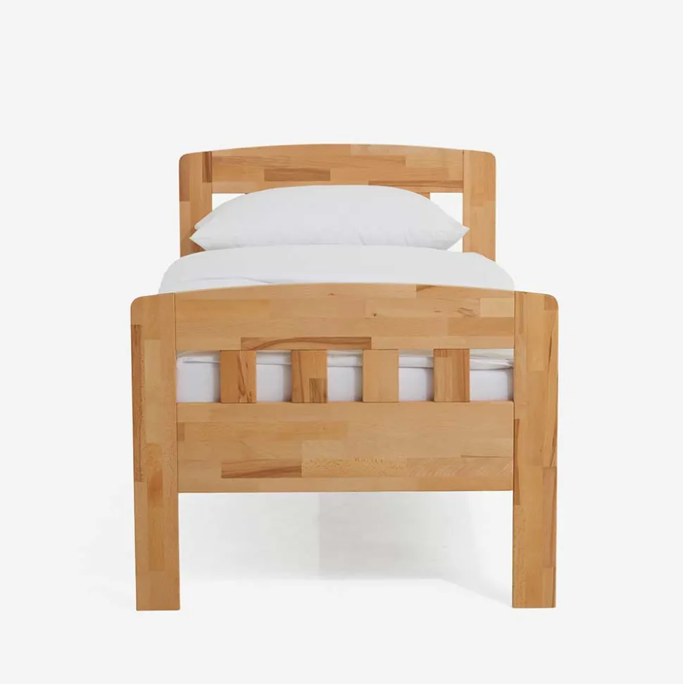 Massivholzbett Greeno mit Kopf- und Fußteil