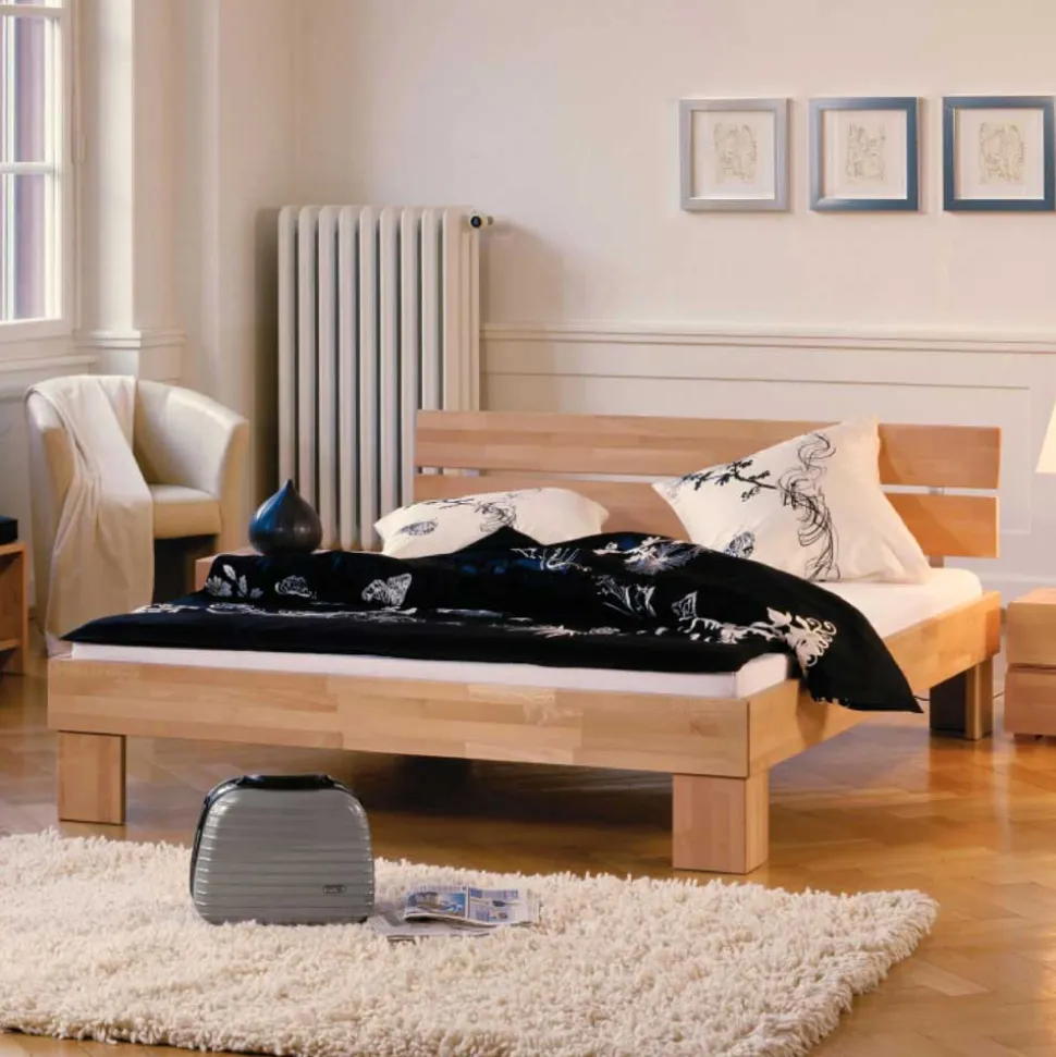 Massivholzbett Logan aus Buche