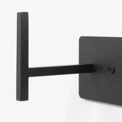 Minimalistische Hängegarderobe mit fünf Haken - Amazin