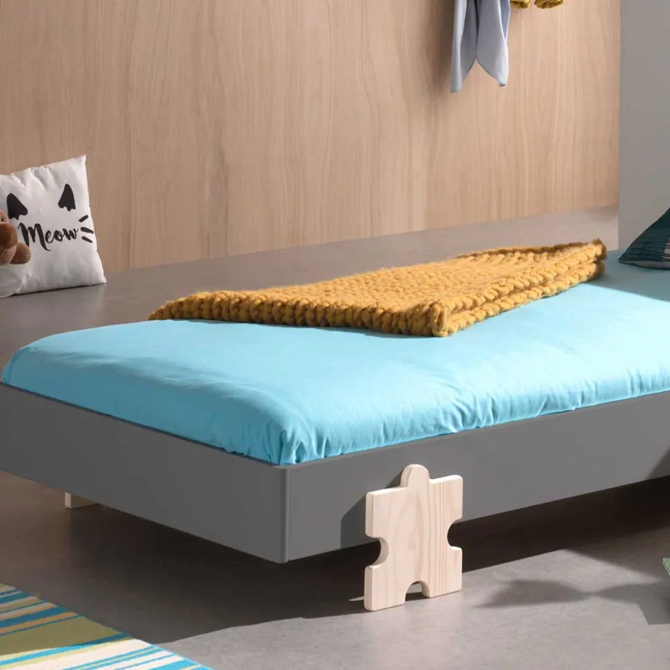 Modernes Kinderbett mit Füßen im Puzzle Design - Carisma