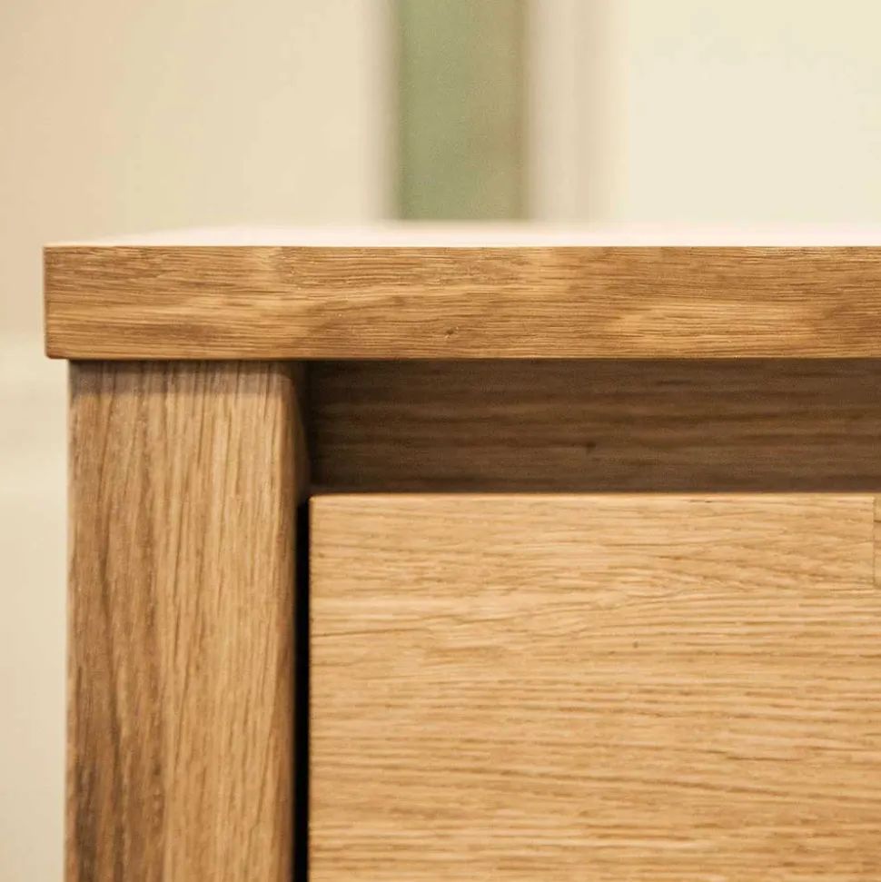 Nachttischkommode Nadalia aus Wildeiche massiv geölt