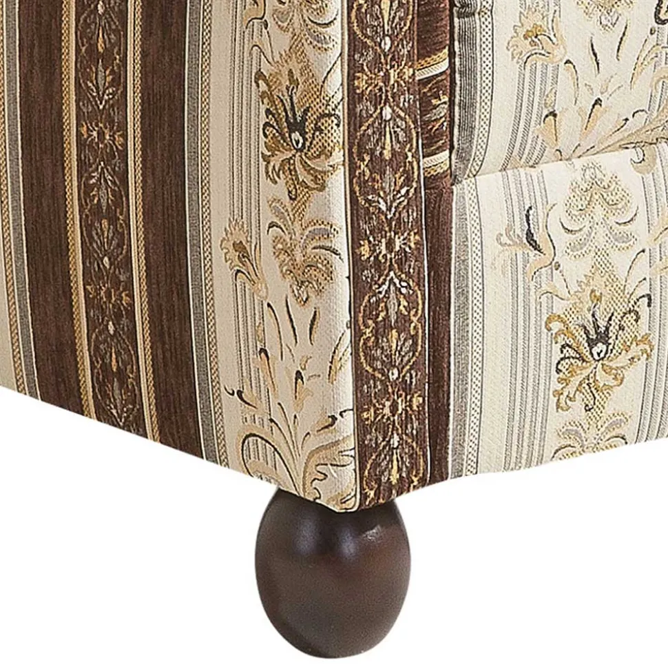 Ohrenbackensessel mit Streifen und Ornamenten - Etrinas