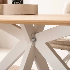 Ovaler Wildeiche-Tisch mit weißem Spidergestell - French