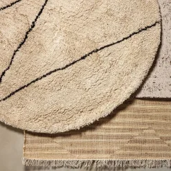 Runder Teppich in Offwhite und Schwarz - Simi