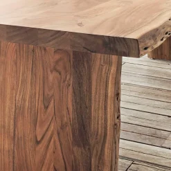 Rustikaler Holztisch mit Baumkante Platte - Contrada