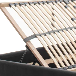 Samt Polsterbett mit Chesterfield Kopfteil - Badehma