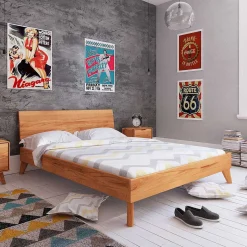 Schlichtes Holz Bett in Überlänge 220cm - Junola