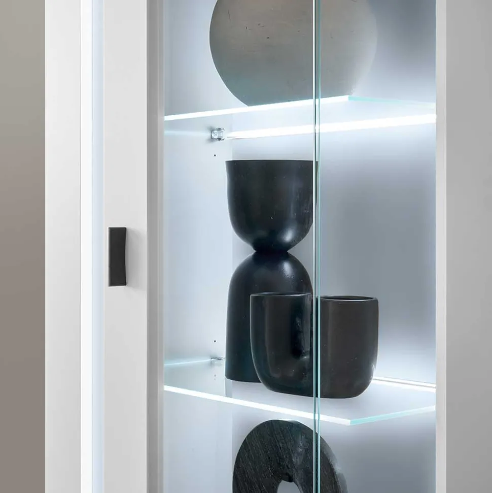 Schmaler Vitrinenschrank mit LED Beleuchtung - Tirol