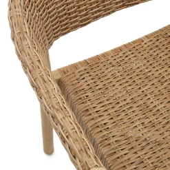 Stapelbare Armlehnstühle aus Eukalyptusholz - Finola (4er Set)