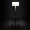 Stehlampe mit Tisch im Skandi Design - Lita