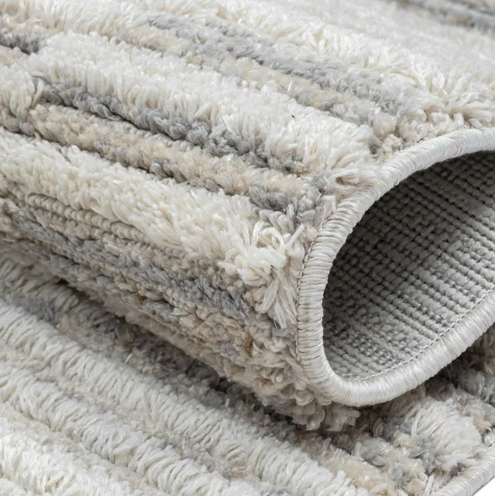 Teppich mit Fransen an den kurzen Seiten - Maico