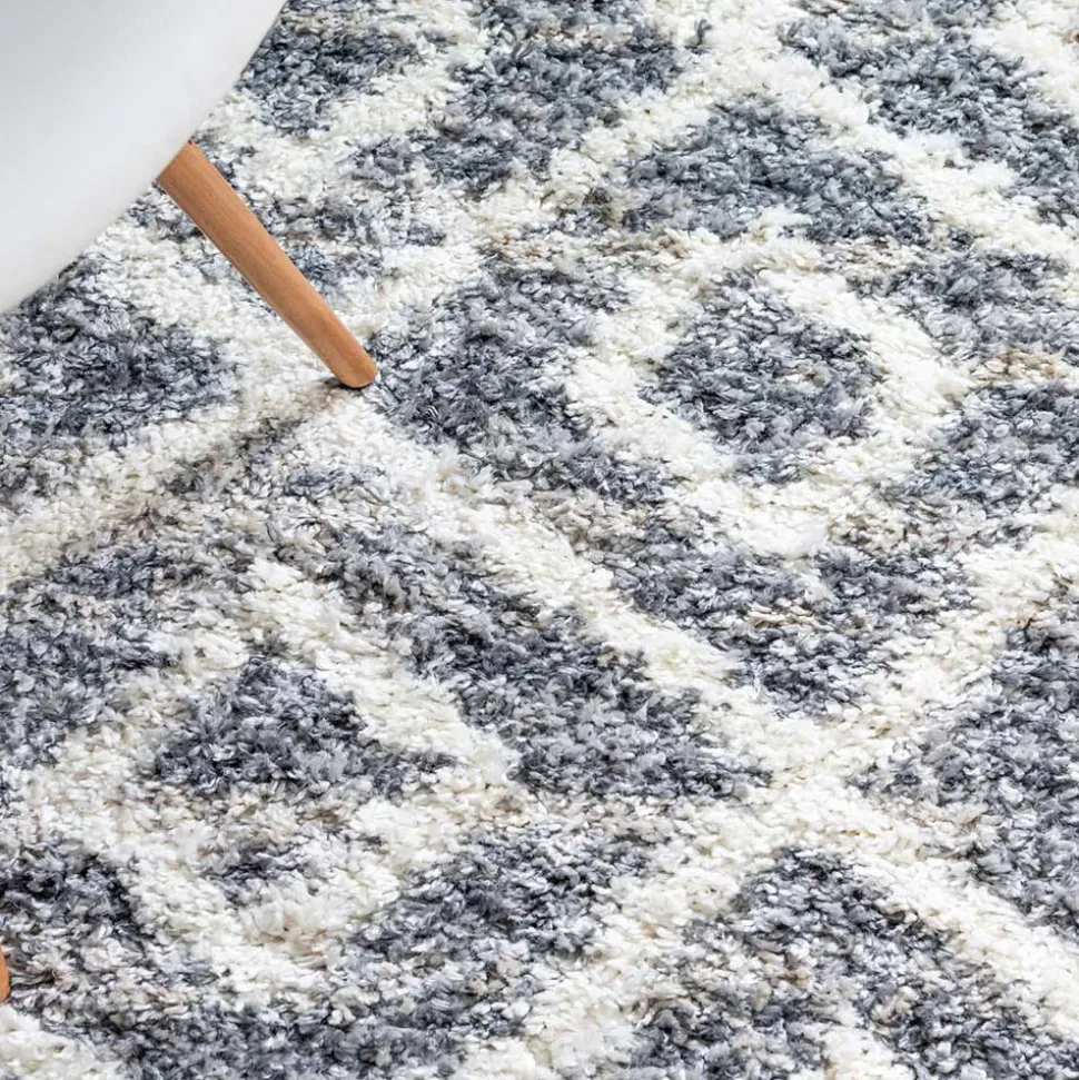 Teppich mit handgeflochtenen Fransen in Creme und Grau - Juwan