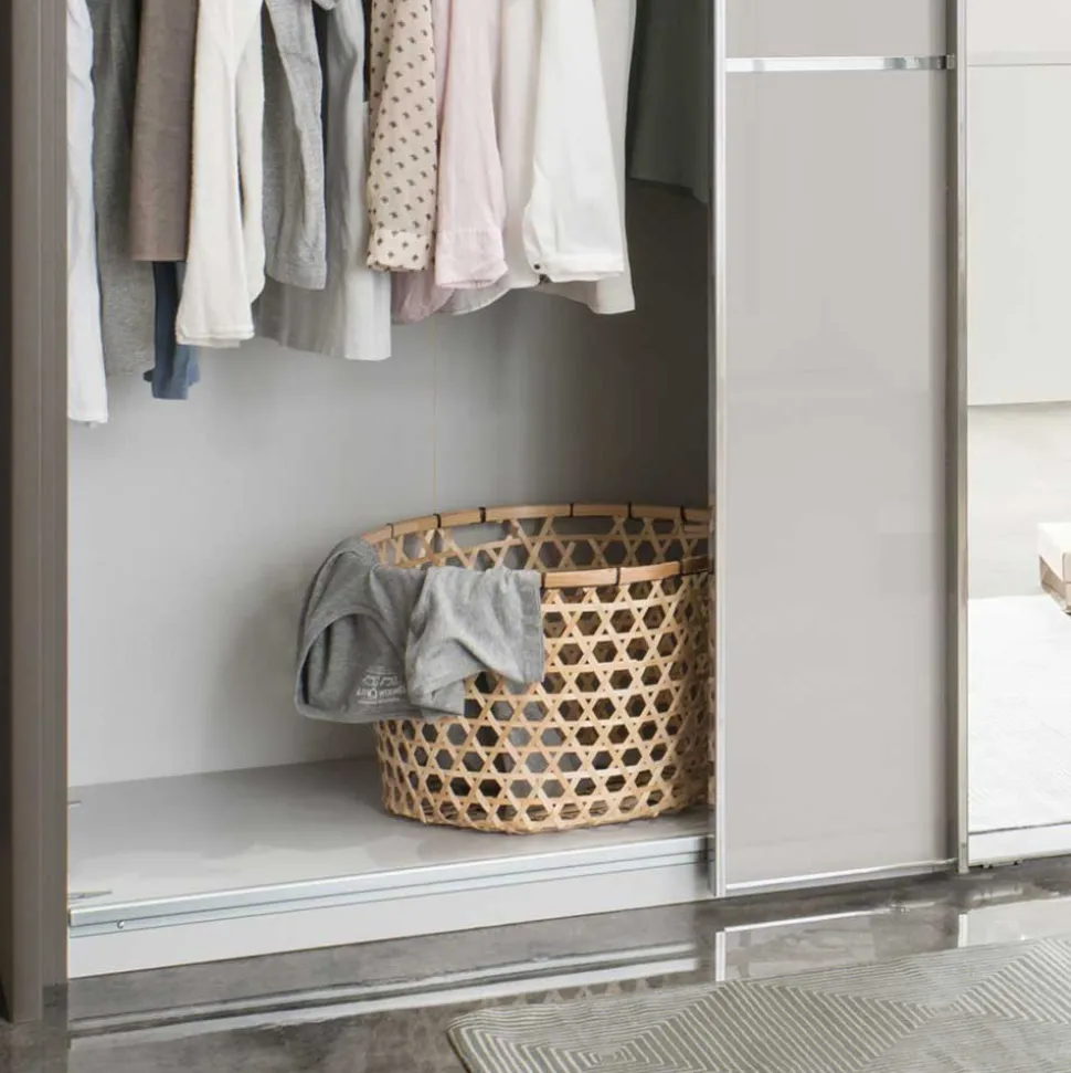 3-türiger Schwebetürenschrank mit Passepartout - Ostranca