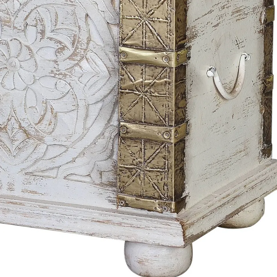 Vintage Holztruhe in Antikweiß mit Bronze - Volkma