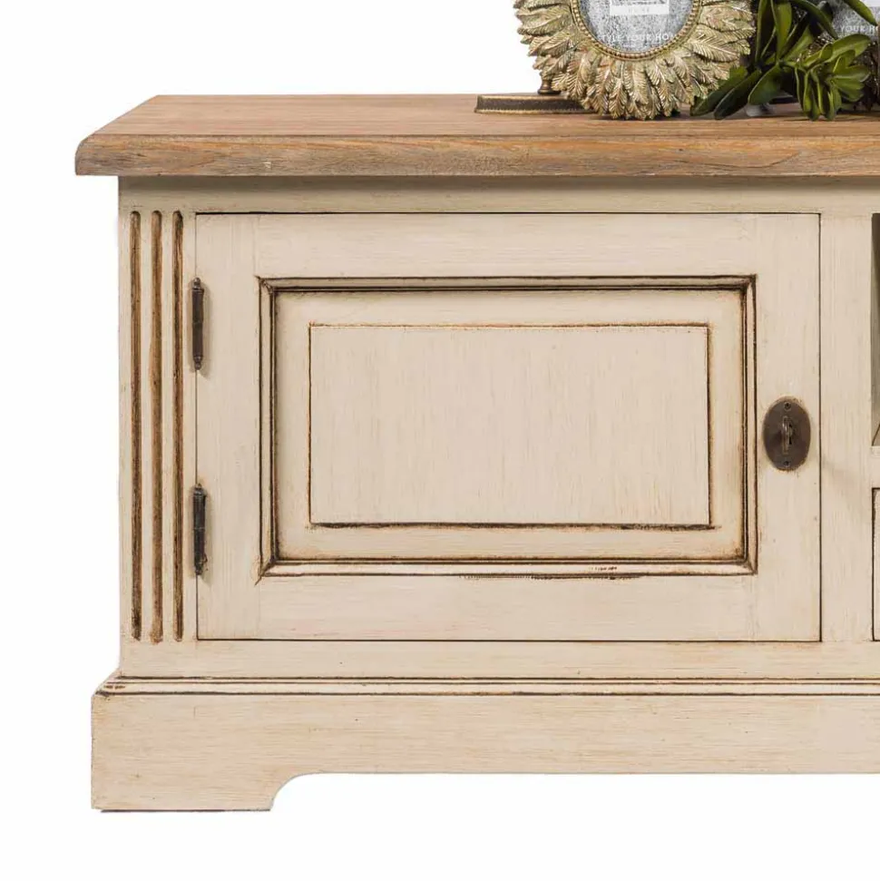 Vintage-TV-Lowboard Helsing im Landhausstil