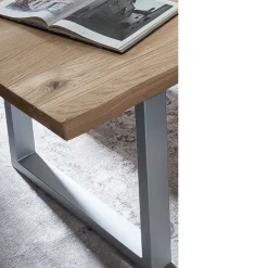 Waldkanten Esstisch aus Wildeiche massiv - Clasina