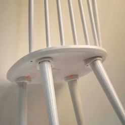 Weiße Holzstühle aus Massivholz - Valtoma (4er Set)